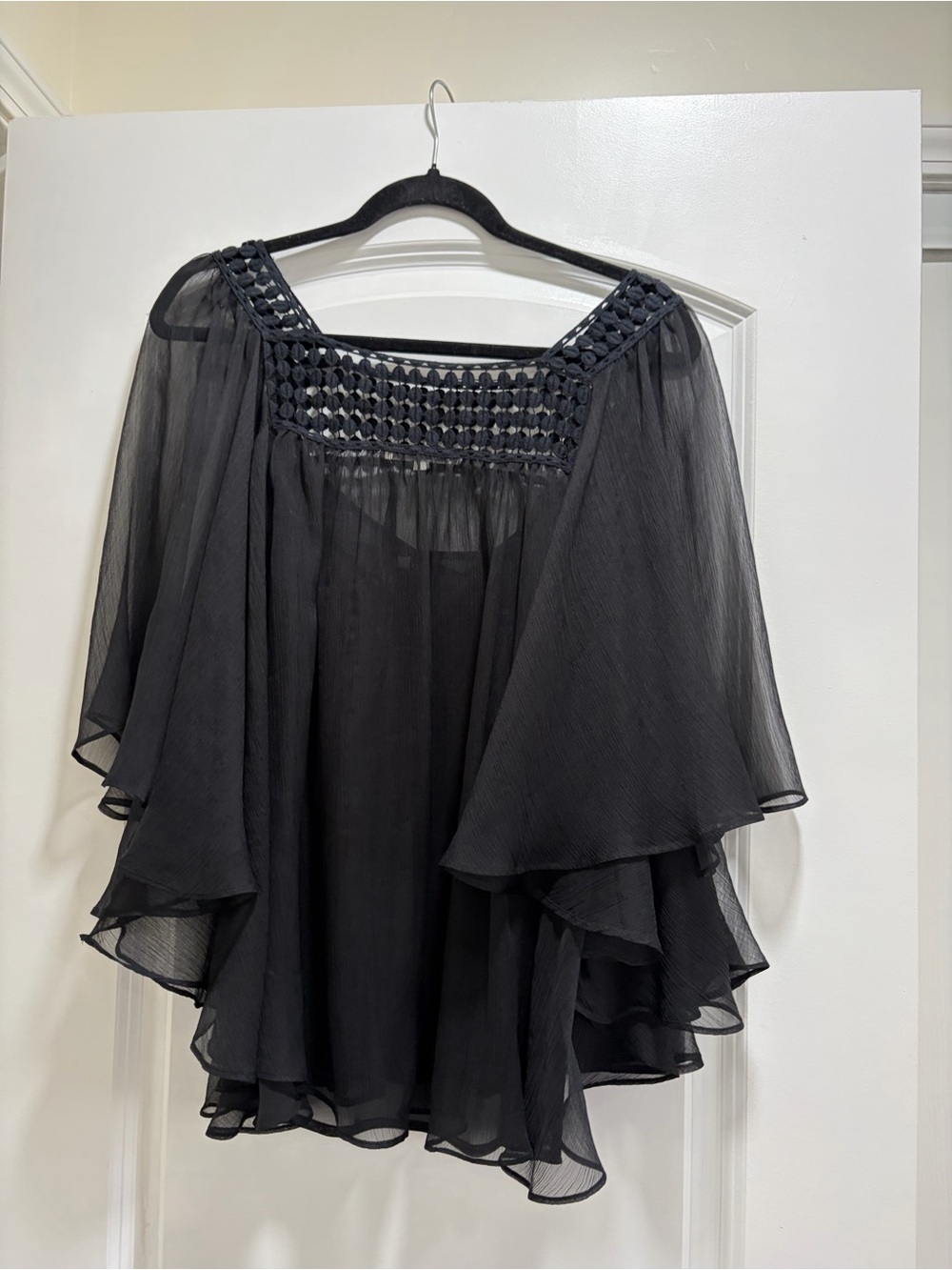 Daniel Rainn Black Chiffon Flutter Sleeve Lace Square Neck Blouse Size M